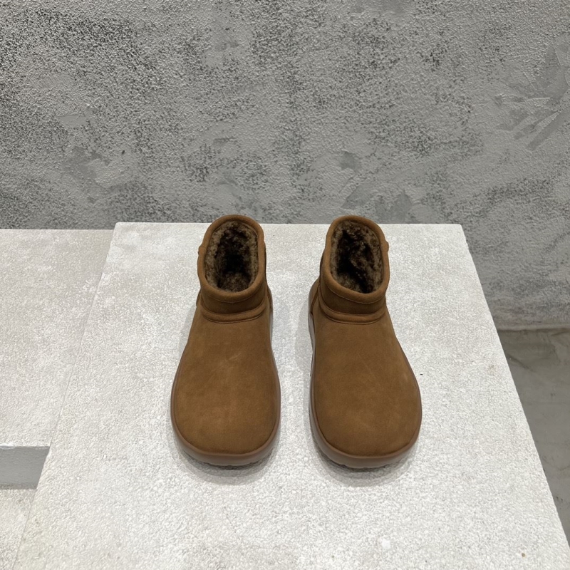 bo*te*ga Ve*ne*ta boots